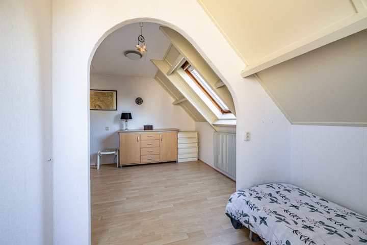 Foto 38 van Heinsiushof 10