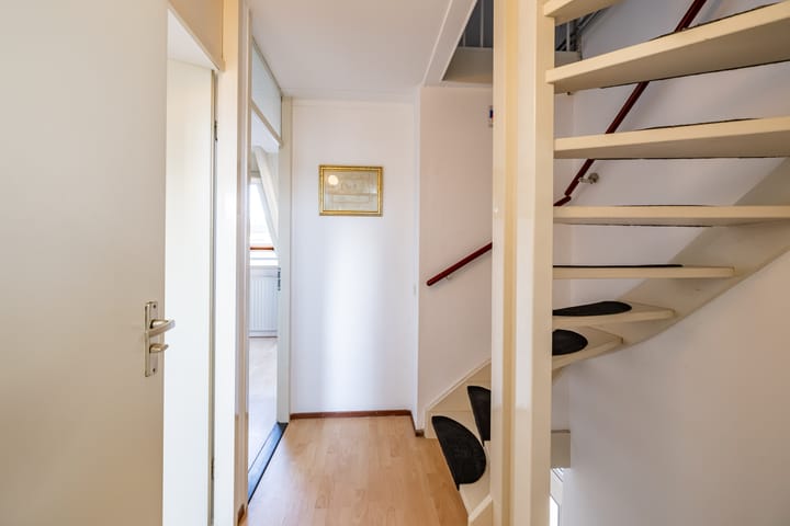 Foto 45 van Heinsiushof 10