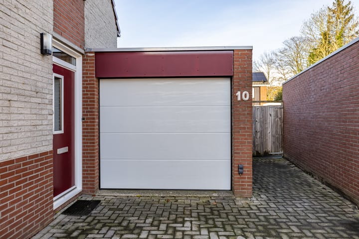 Foto 49 van Heinsiushof 10