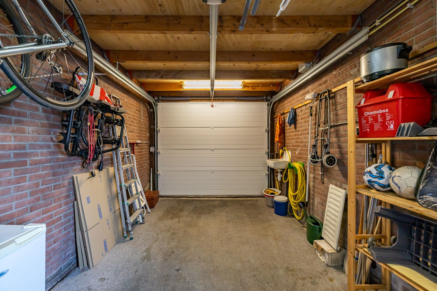 Foto 50 van Heinsiushof 10