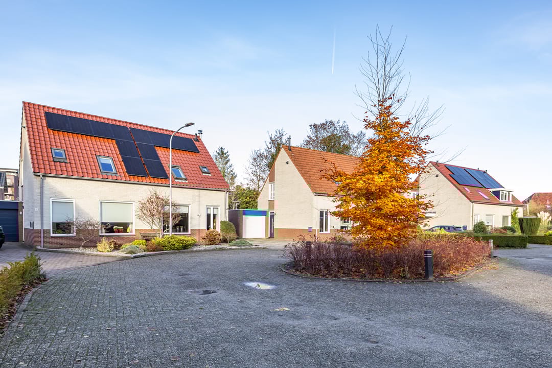 Foto 53 van Heinsiushof 10