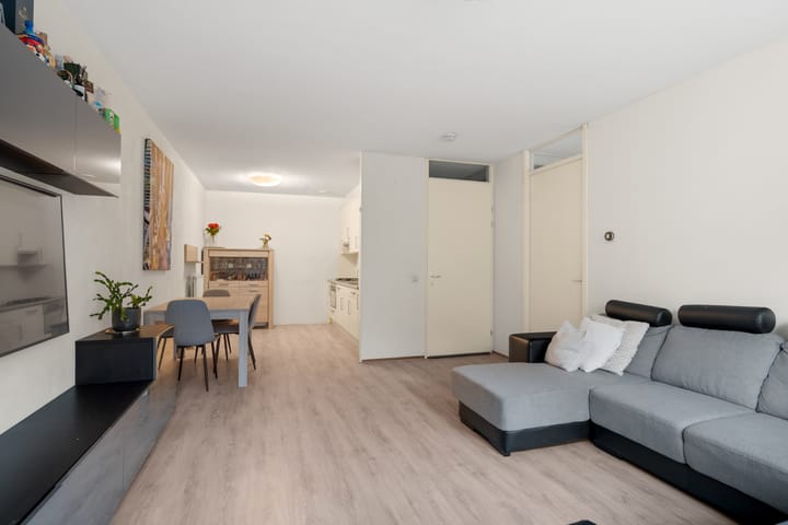 Foto 16 van Glitterstraat 136