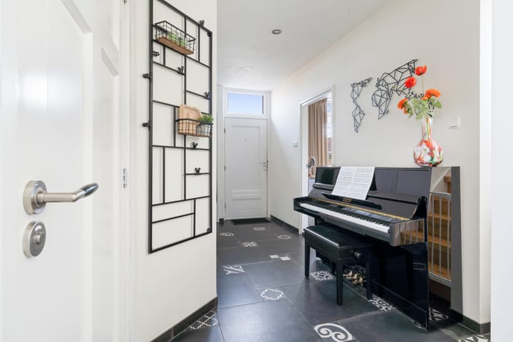 Foto 32 van Neerstraat 8