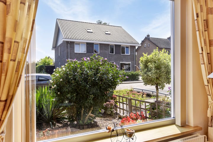 Foto 8 van Frans van Mierisstraat 64