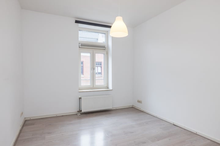 Bekijk foto 44 van Veldhofstraat 32