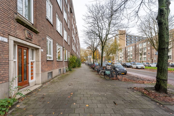 Bekijk foto 7 van Stadhoudersweg 34-C