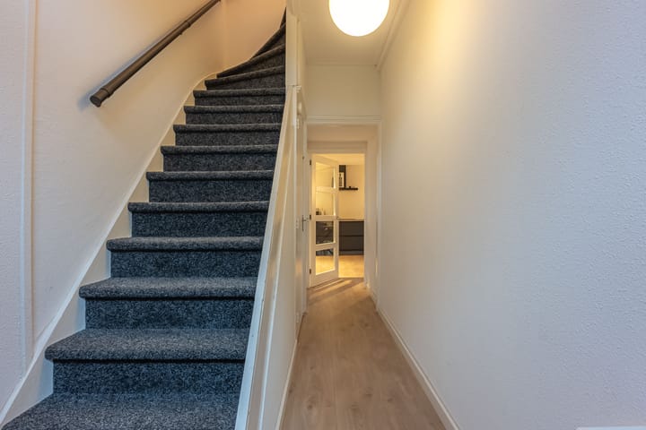 Foto 4 van Spoorstraat 12