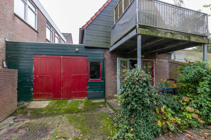 Foto 7 van Dorpsplein 26