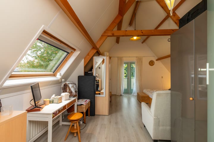 Foto 32 van Dorpsplein 26