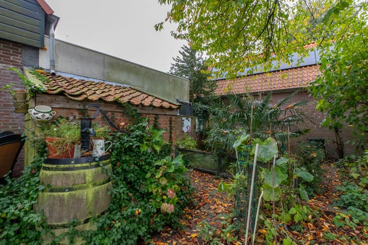 Foto 55 van Dorpsplein 26