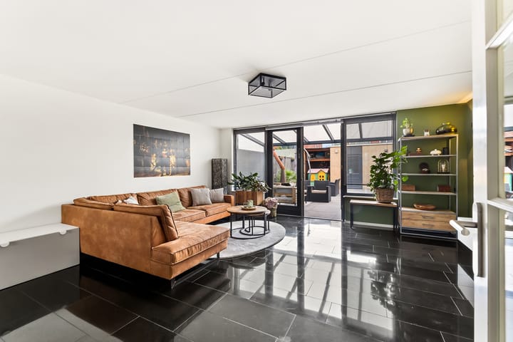 Foto 13 van Meindert Hobbemalaan 12