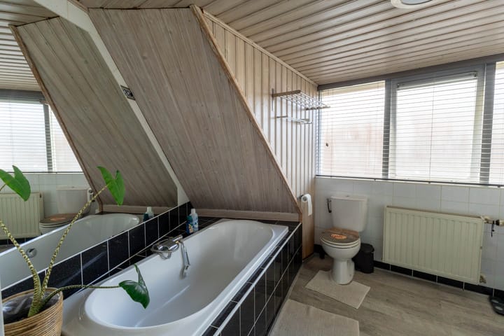 Foto 18 van Hendrik van Deventerstraat 6