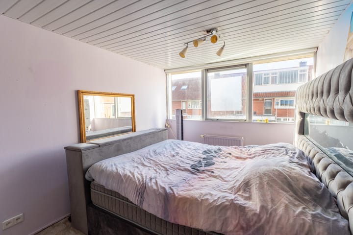 Foto 24 van Hendrik van Deventerstraat 6