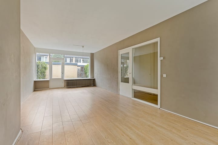 Foto 2 van Rechterenstraat 34