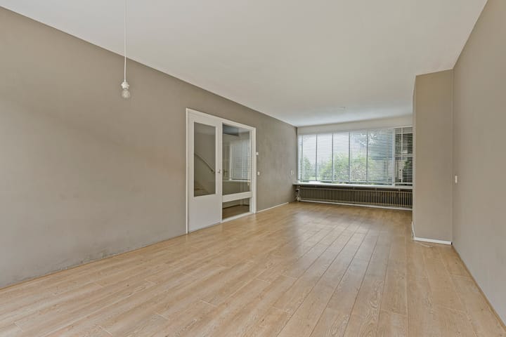 Foto 12 van Rechterenstraat 34