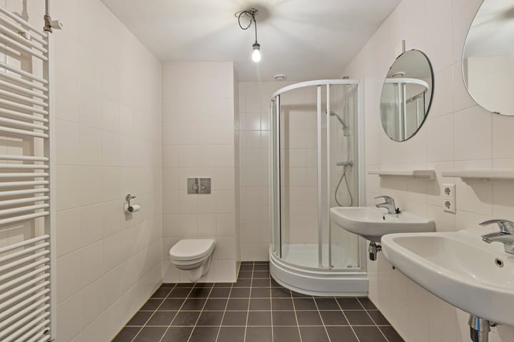 Foto 28 van Rechterenstraat 34