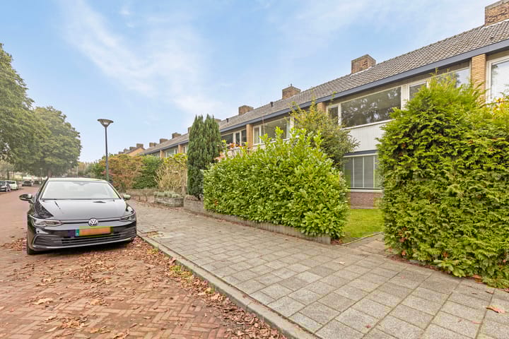 Foto 33 van Rechterenstraat 34