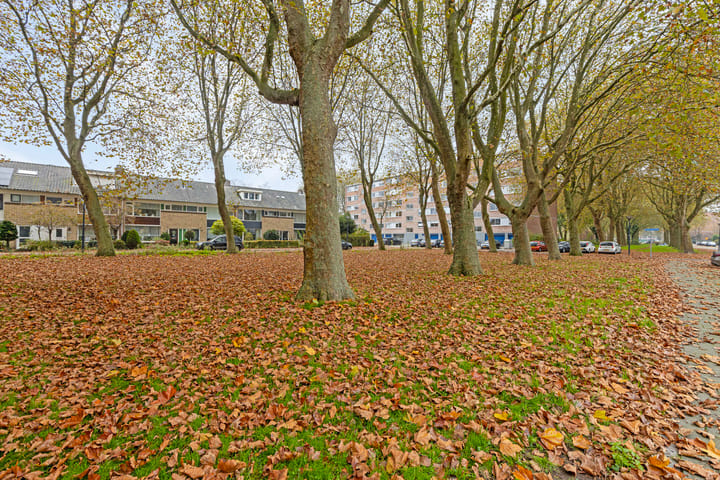 Foto 35 van Rechterenstraat 34