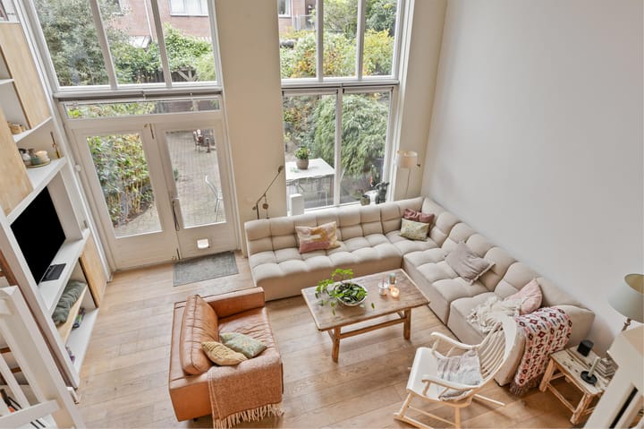 Foto 3 van Via Rossini 7