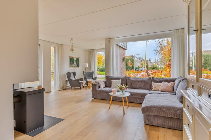 Foto 2 van Emmalaan 68