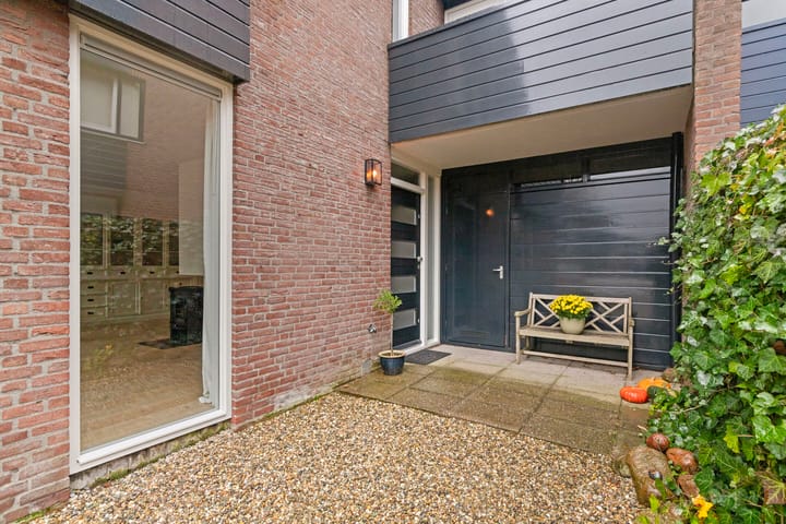 Foto 7 van Emmalaan 68