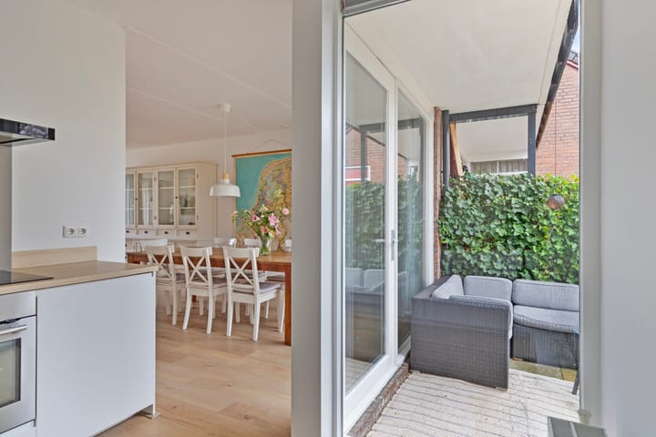 Foto 15 van Emmalaan 68