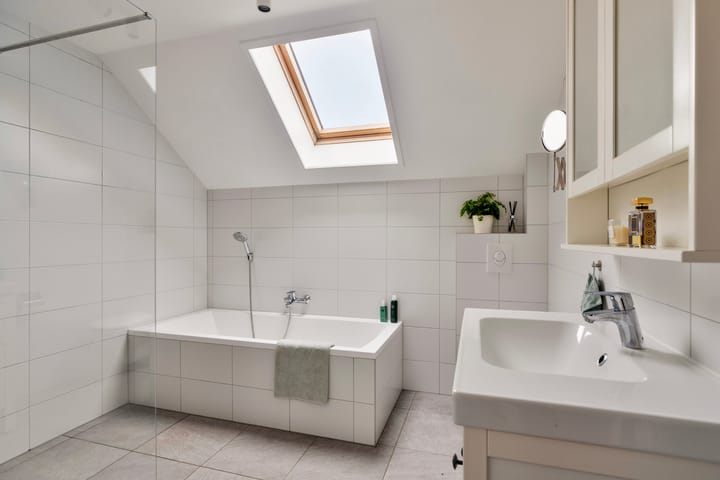 Foto 32 van Emmalaan 68