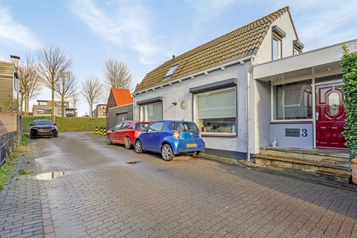 Foto 2 van Brugstraat 3