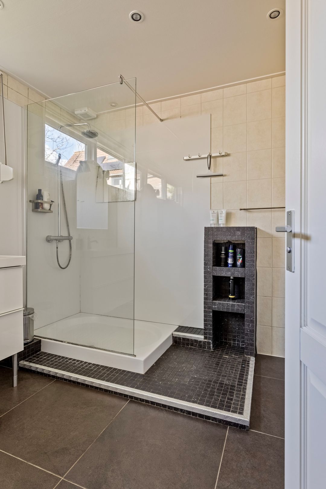 Foto 16 van Brugstraat 3