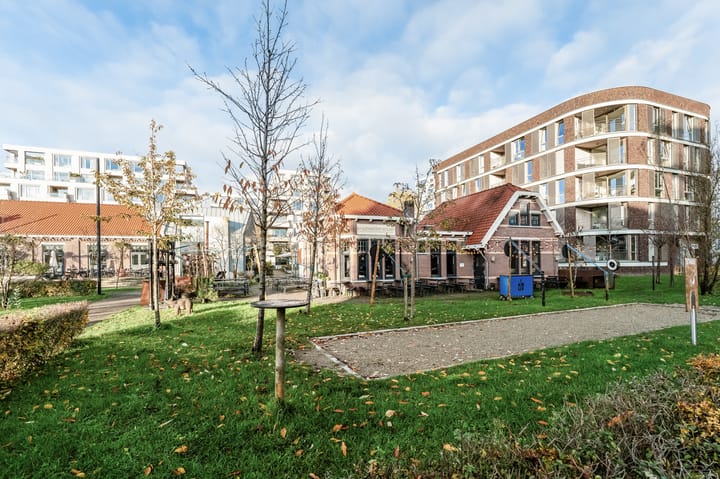 Foto 17 van Vluchtladderstraat 25