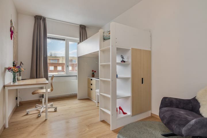 Foto 24 van Grashoen 112