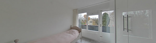 View 360° photo of slaapkamer of Emmalaan 68