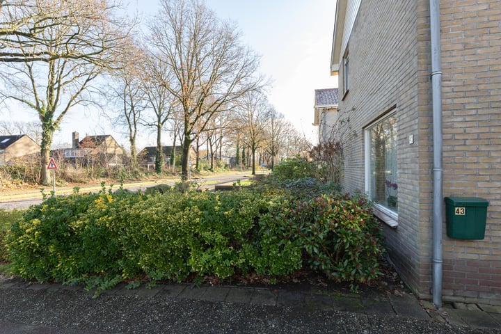 Bekijk foto 38 van Sportlaan 43