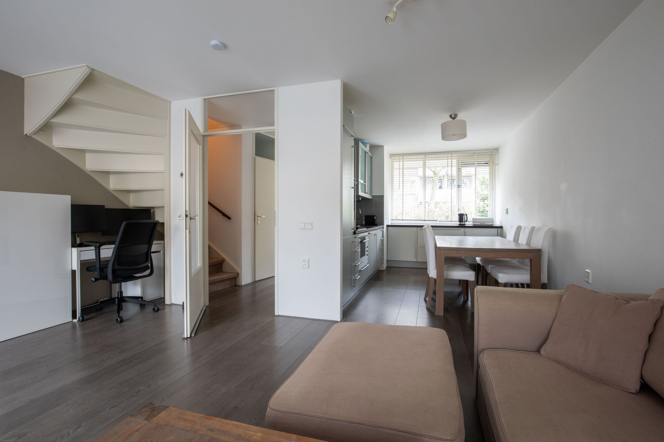 Foto 9 van Randwijkhof 8