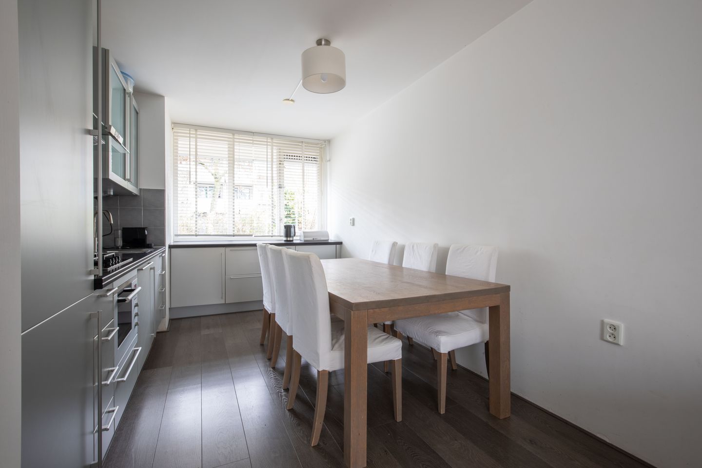 Foto 10 van Randwijkhof 8