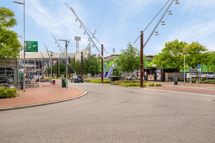 Foto 38 van Puck van Heelstraat 98