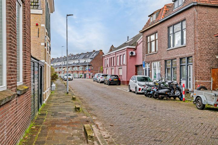 Bekijk foto 36 van Bovenstraat 236