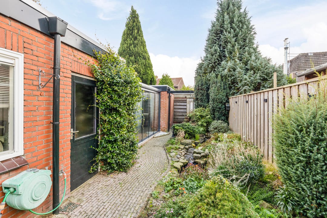 Foto 28 van Joost van den Vondelstraat 1