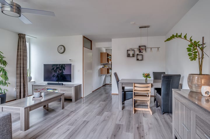 Foto 11 van Heggeroosstraat 58