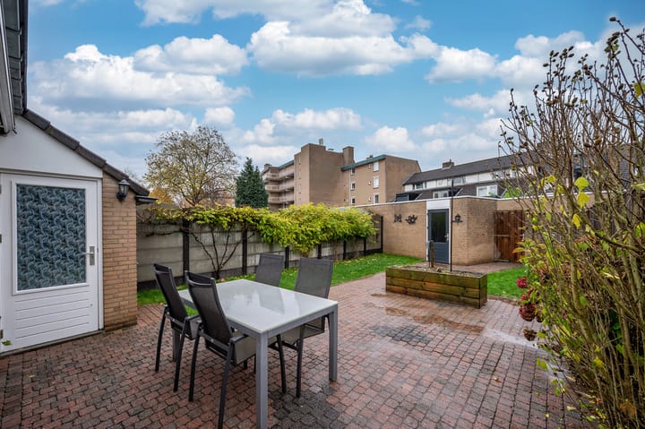 Foto 38 van Heggeroosstraat 58