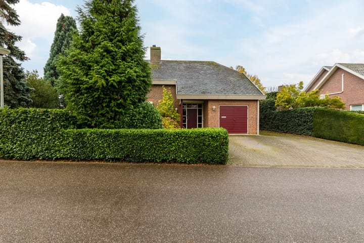 Foto 2 van Burgemeester Kellenersstraat 4