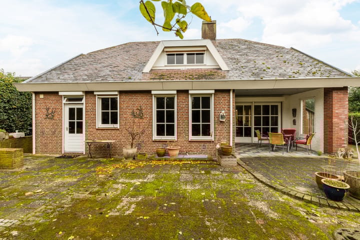 Foto 59 van Burgemeester Kellenersstraat 4