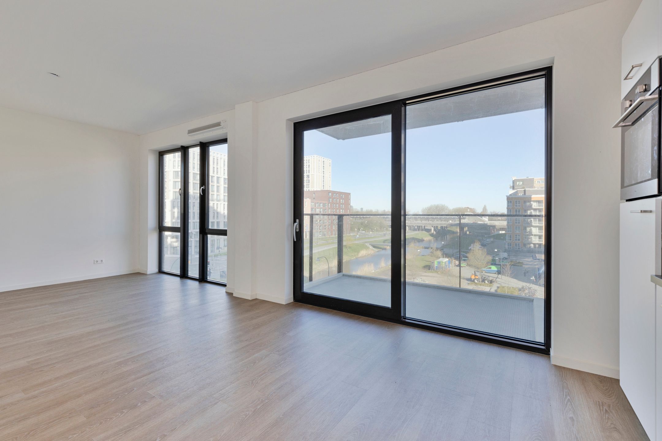 Photo 6 of Jan Wolkerslaan 139