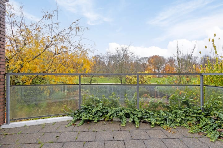 Photo 7 of Herman Moerkerklaan 35-A