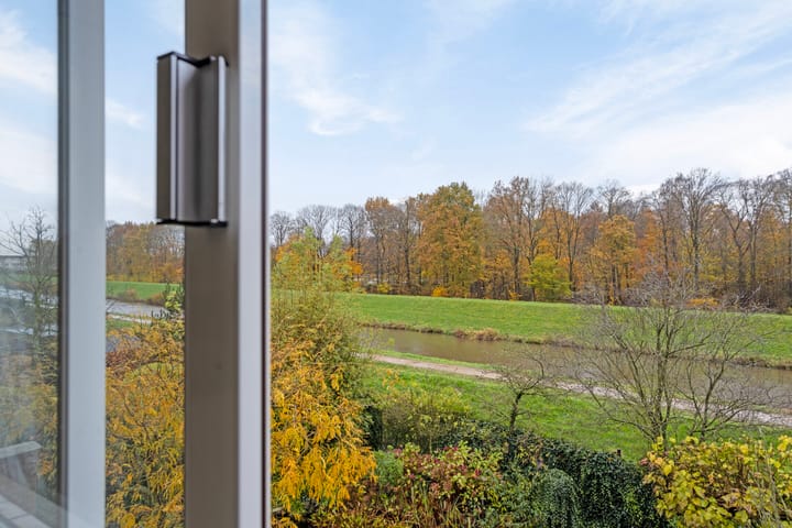 Photo 8 of Herman Moerkerklaan 35-A