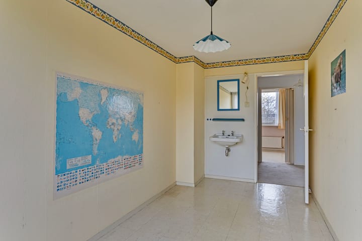 Photo 27 of Herman Moerkerklaan 35-A