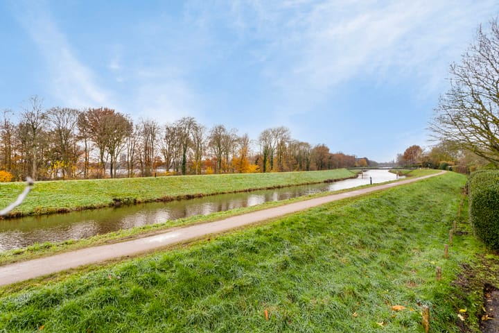 Photo 34 of Herman Moerkerklaan 35-A