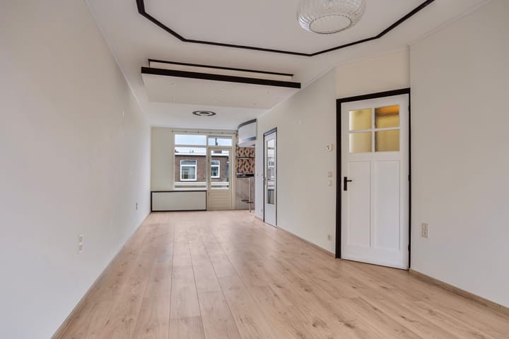 Foto 11 van Linnaeusstraat 46