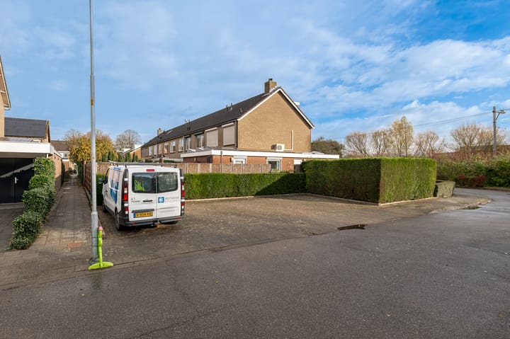 Foto 3 van Drumptse Parallelweg 32