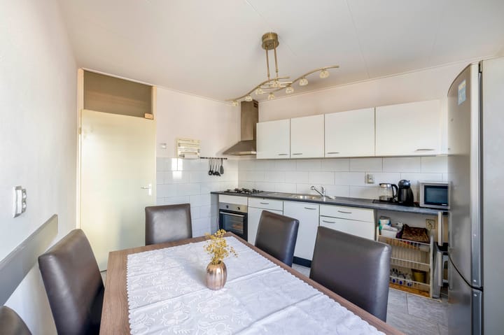 Foto 9 van Jan van Riebeekstraat 44